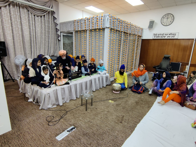 Kiddie Sangat_ - Ealing Gurdwara